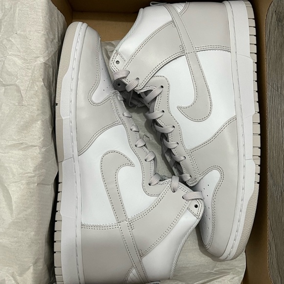 Nike Dunks Vast Grey - Picture 3 of 3